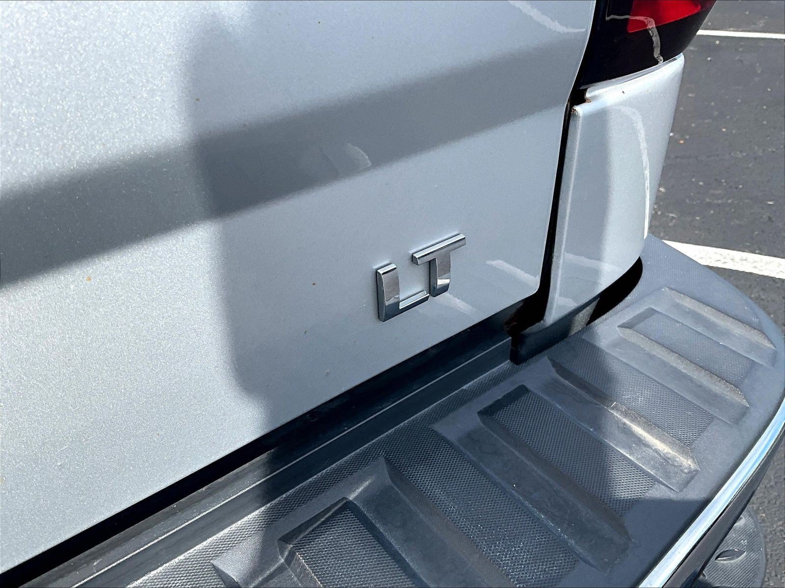 Used 2017 Chevrolet Silverado 1500 LT w/ All Star Edition AWD/4WD image 22