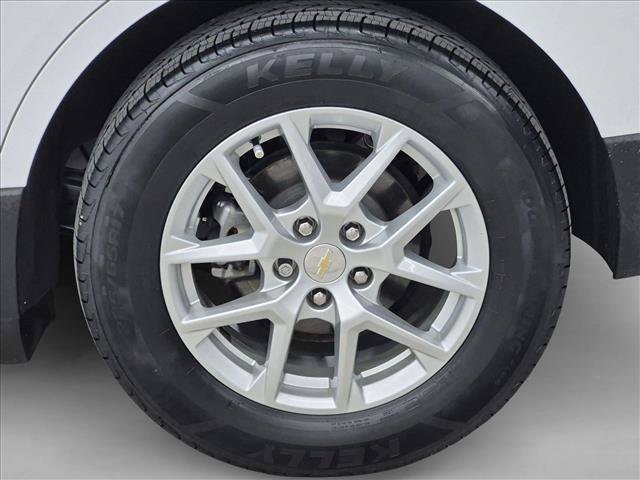 Used 2023 Chevrolet Equinox LT FWD image 23
