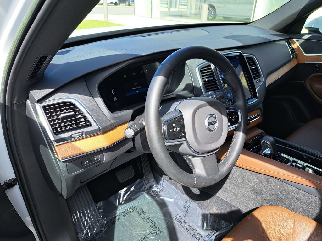 Used 2023 Volvo XC90 T8 Core w/ Protection Package Premier image 8