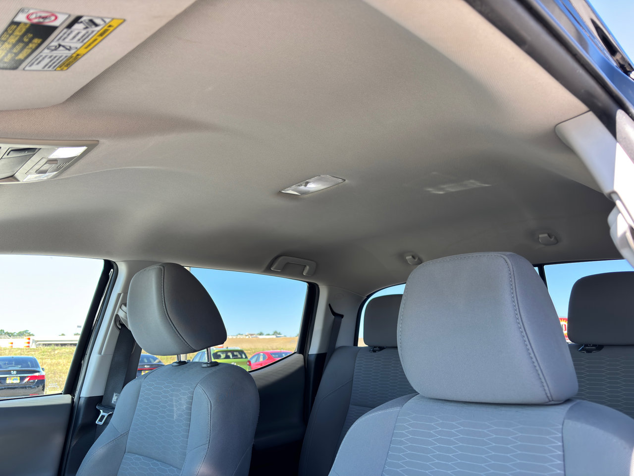 Used 2018 Toyota Tacoma SR5 image 20