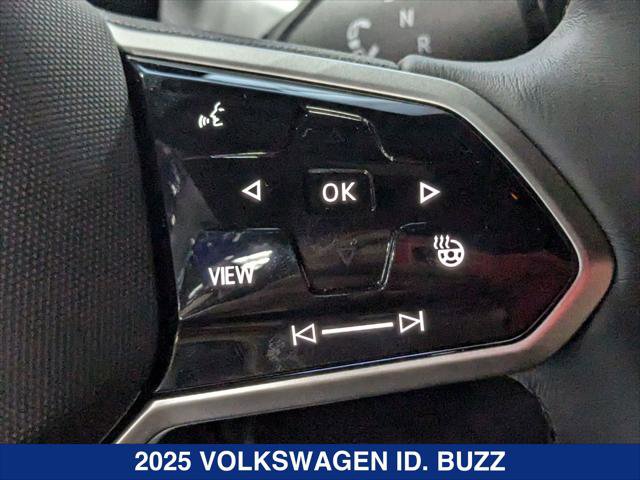 New 2025 Volkswagen ID. Buzz Pro S image 16
