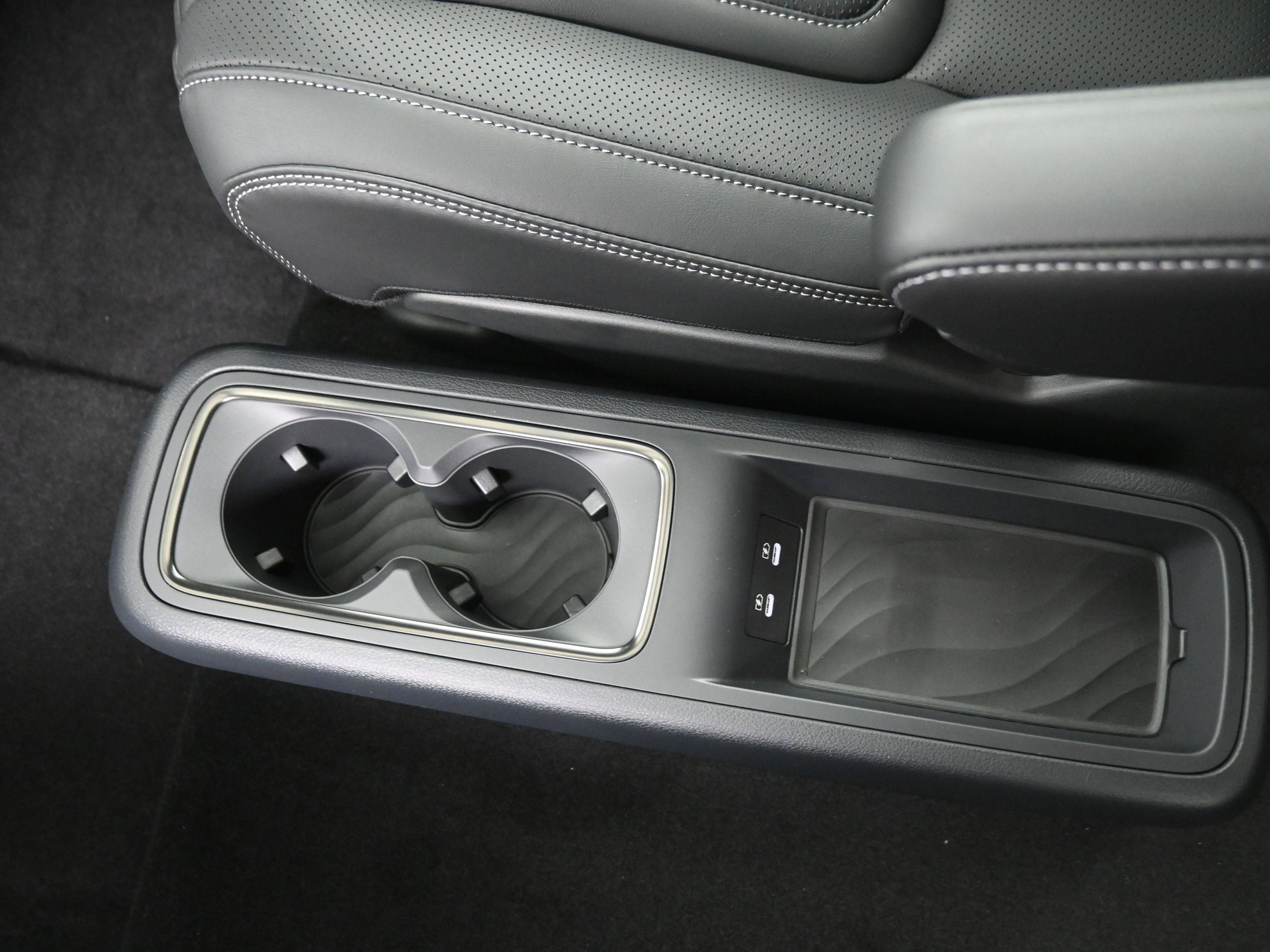 New 2026 Nissan Armada PRO-4X image 22