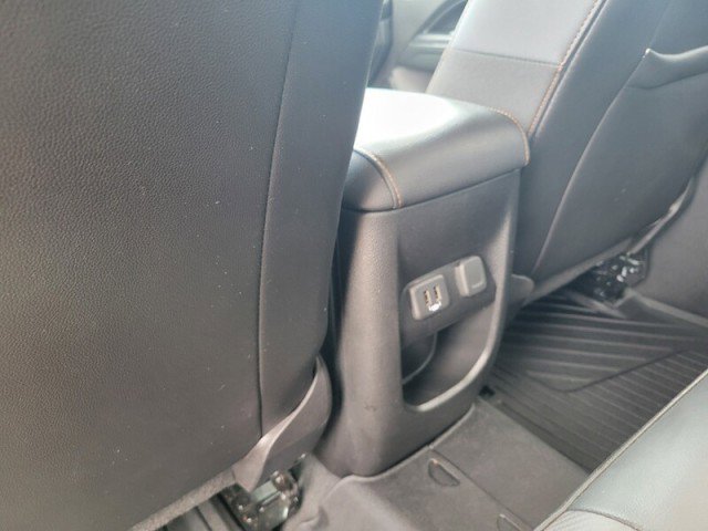 Used 2022 GMC Canyon AT4 w/ Driver Alert Package image 27