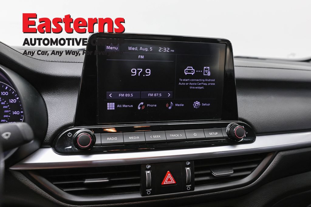 Used 2023 Kia Forte LXS w/ LXS Technology Package FWD image 19