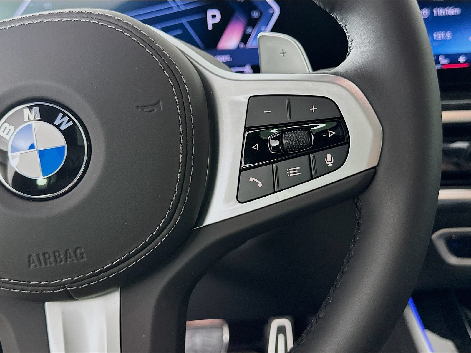 New 2026 BMW X5 xDrive40i w/ M Sport Package AWD/4WD image 19