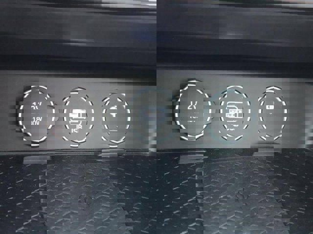 New 2025 Genesis G70 2.5T w/ Sport Prestige Package image 22