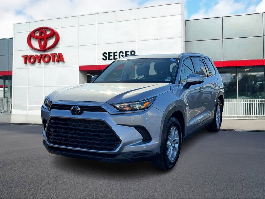 Certified 2025 Toyota Grand Highlander FWD image 6