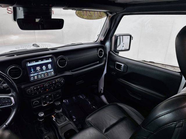 Used 2020 Jeep Wrangler Unlimited Sahara AWD/4WD image 23