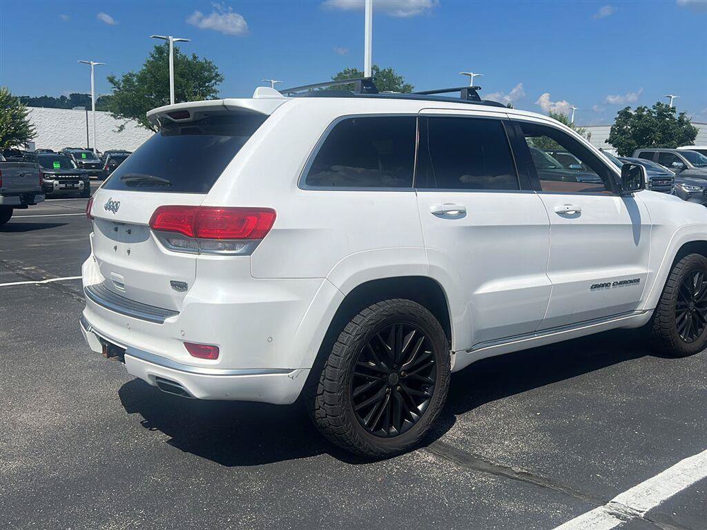 Used 2017 Jeep Grand Cherokee Summit w/ Platinum Series Group AWD/4WD image 6