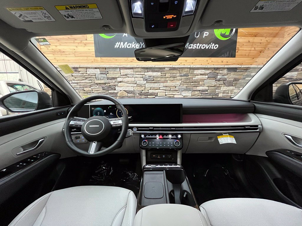 Certified 2026 Hyundai Tucson Limited AWD/4WD image 26