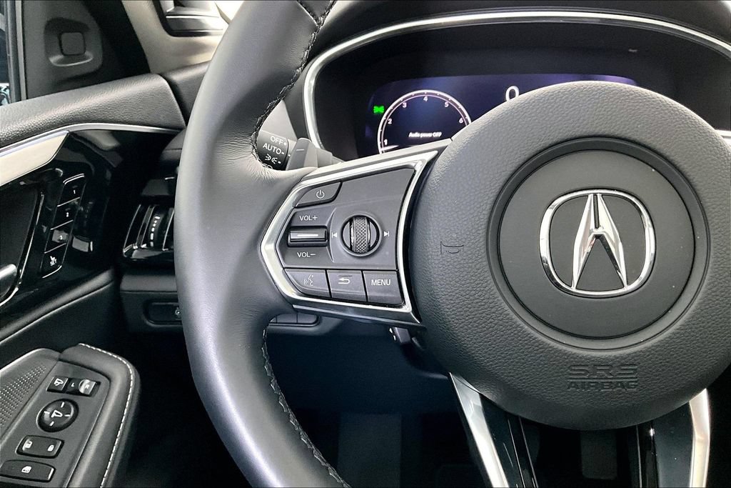 Certified 2026 Acura MDX w/ Technology Package FWD image 24