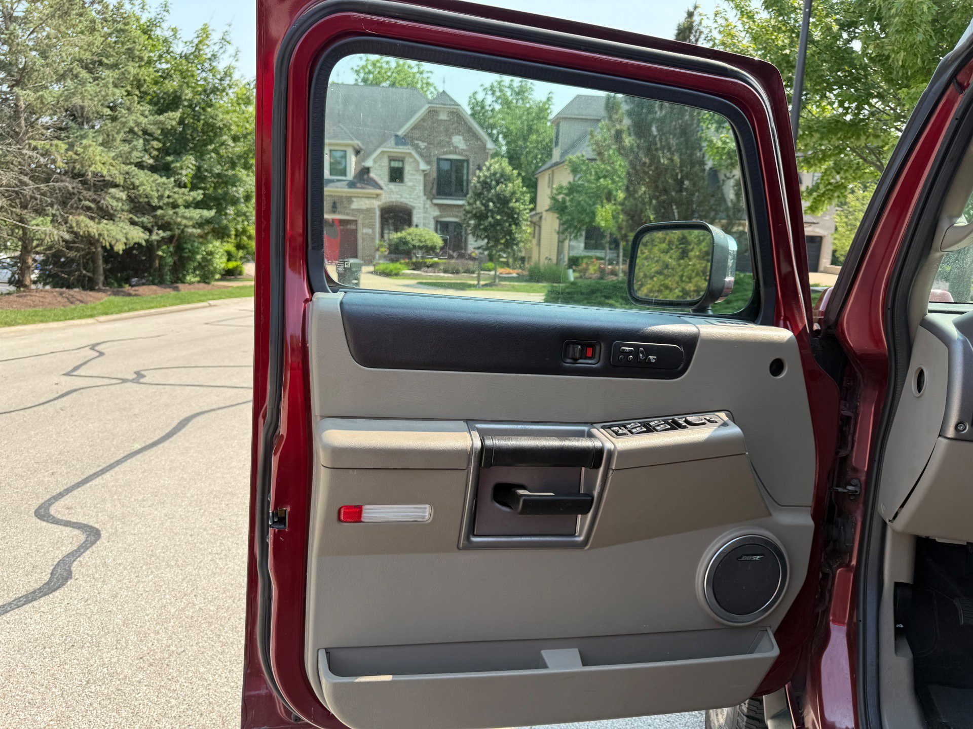 Used 2003 HUMMER H2 Luxury w/ Preferred Equipment Group image 33