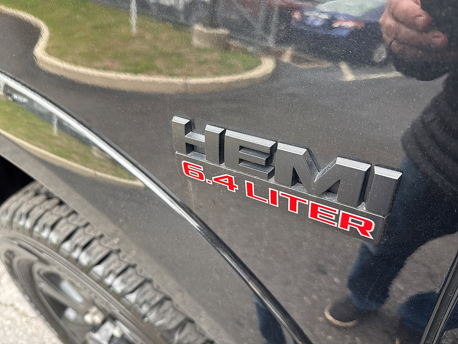 Used 2018 RAM 2500 Laramie w/ Sport Appearance Group image 24