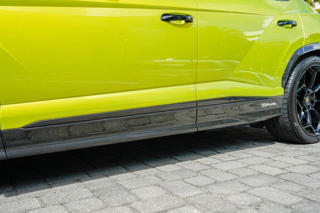 Used 2023 Lamborghini Urus Performante image 46