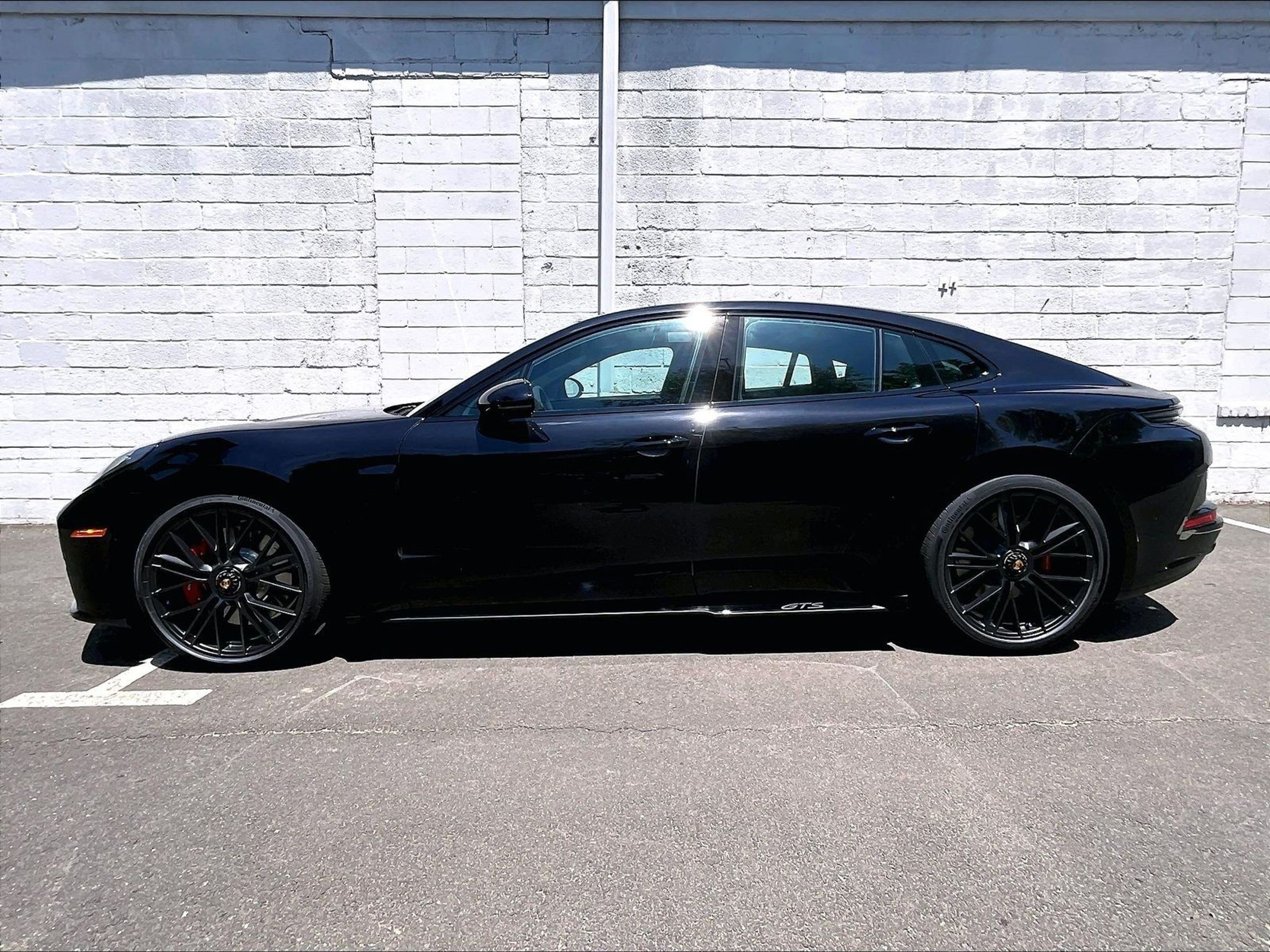 New 2026 Porsche Panamera GTS AWD/4WD image 2