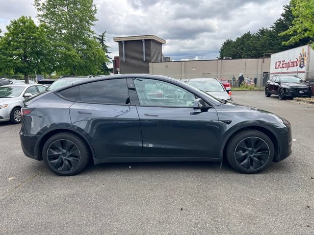Used 2024 Tesla Model Y Long Range AWD/4WD image 6