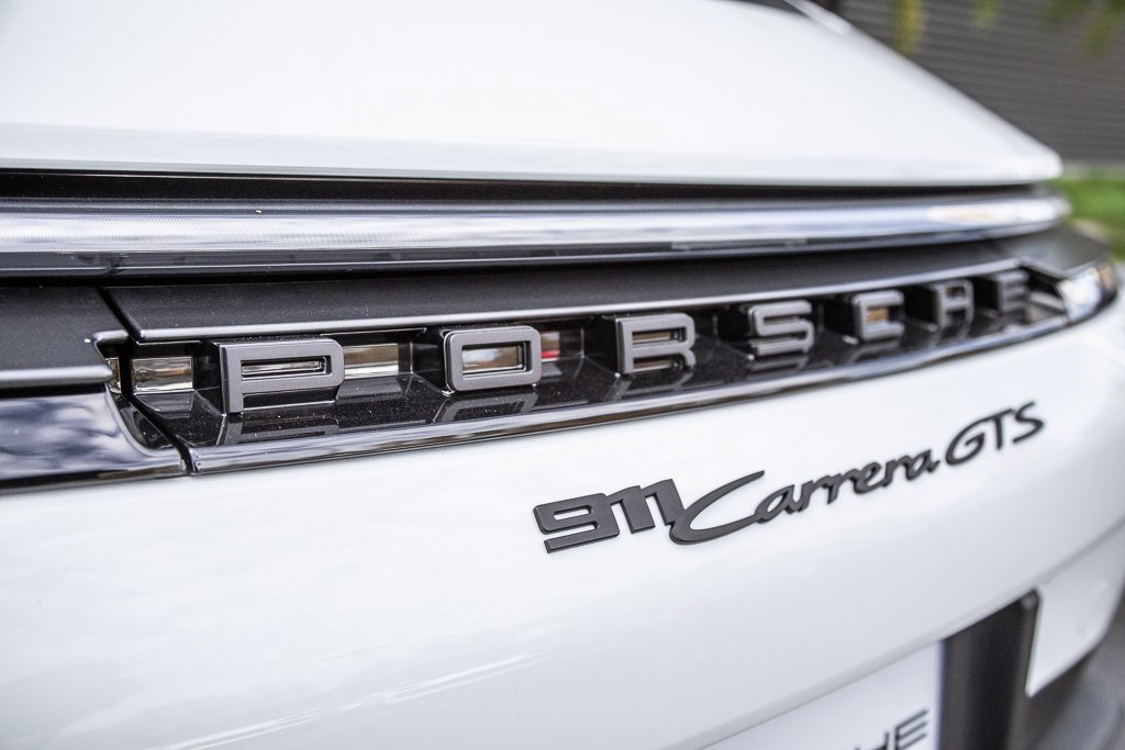 Certified 2025 Porsche 911 Carrera GTS RWD image 25