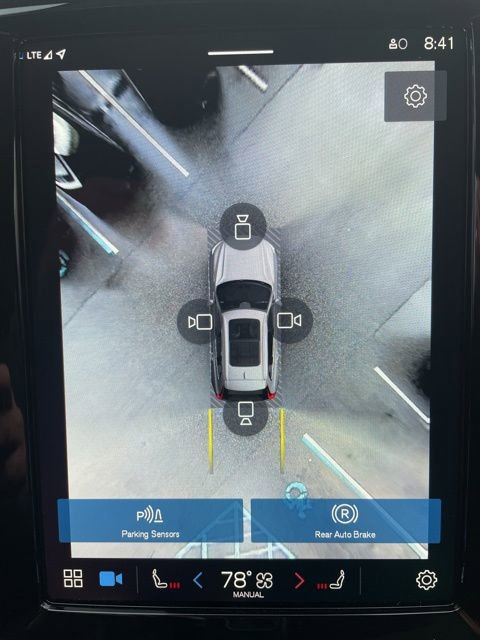 Certified 2025 Volvo XC60 B5 Plus image 21