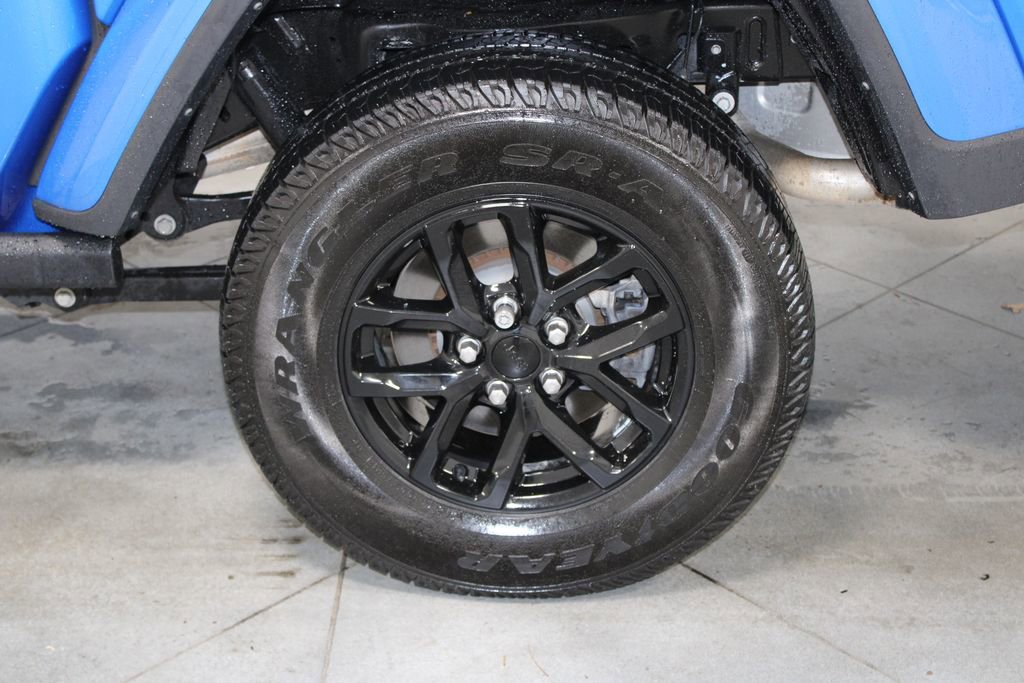 Used 2022 Jeep Gladiator Sport image 18