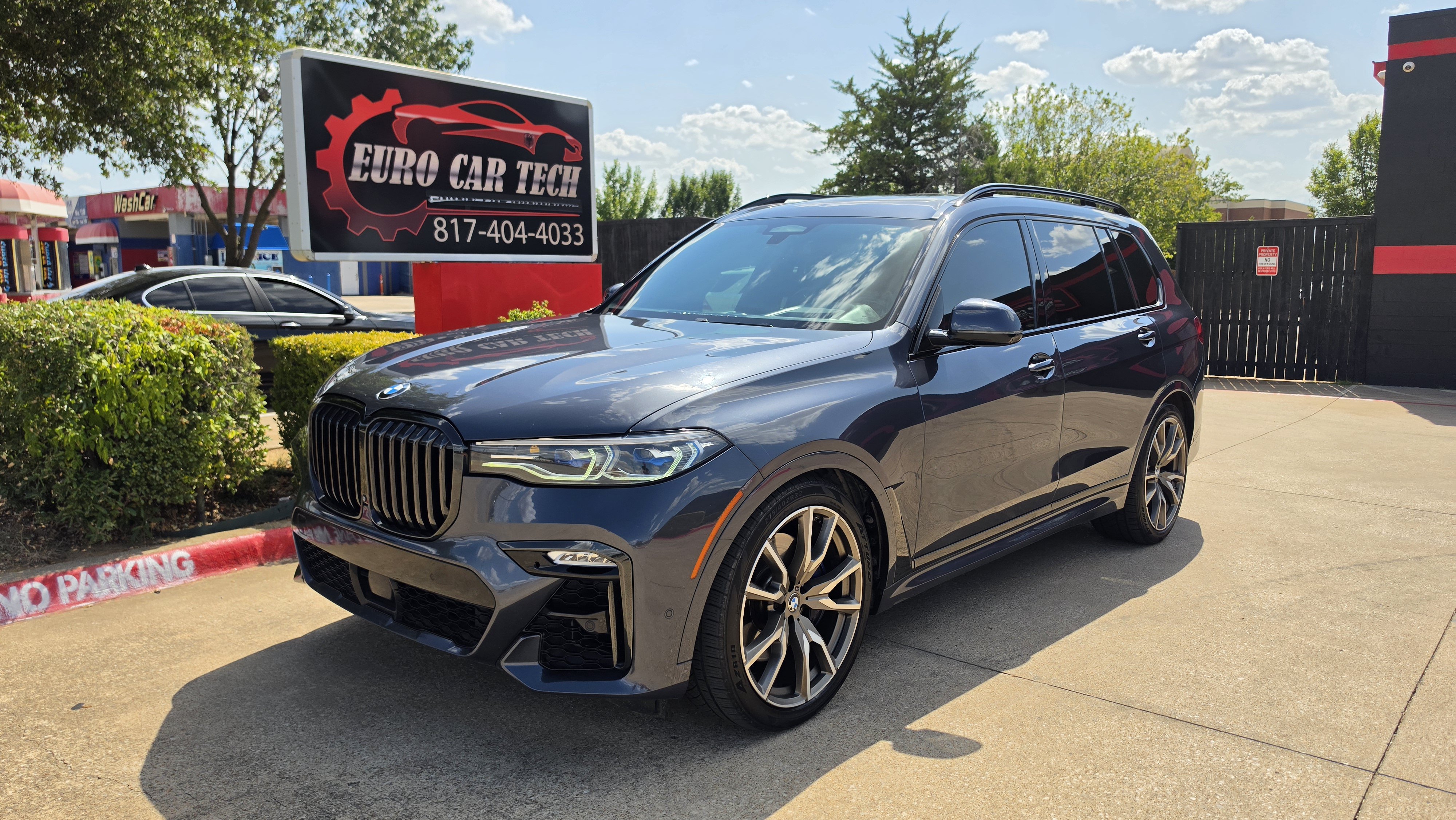 Used 2020 BMW X7 M50i w/ Dynamic Handling Package