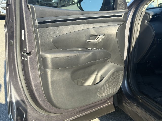 Certified 2024 Hyundai Tucson SEL FWD image 12