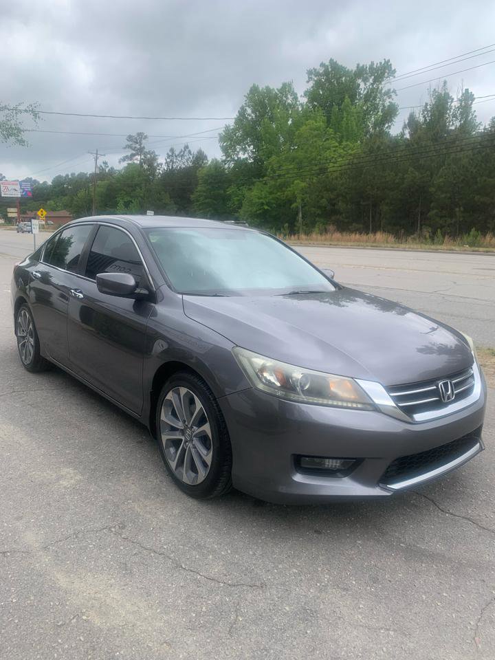 Used 2014 Honda Accord Sport image 3