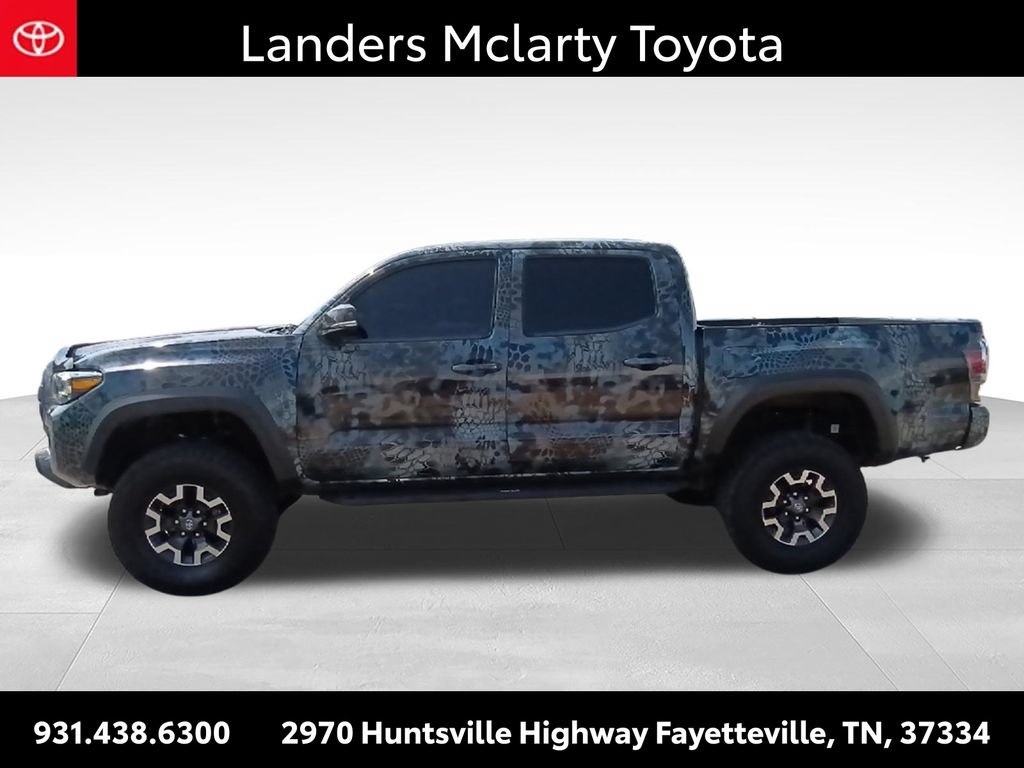 Used 2022 Toyota Tacoma TRD Off-Road AWD/4WD image 6