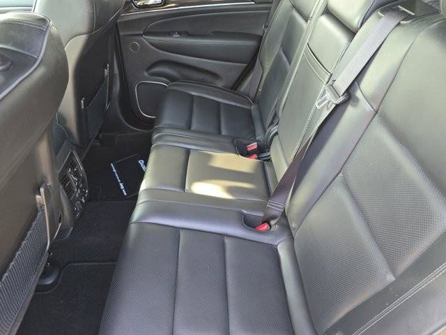 Used 2021 Jeep Grand Cherokee Overland w/ Trailer Tow Group IV image 13