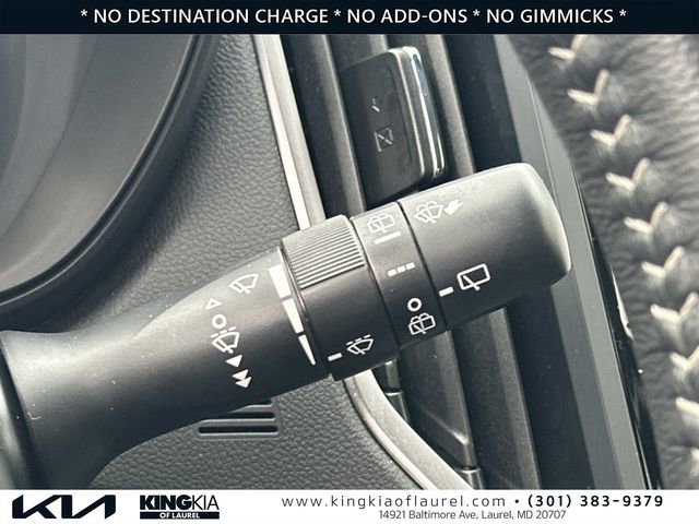 Used 2024 Subaru Forester Premium AWD/4WD image 12
