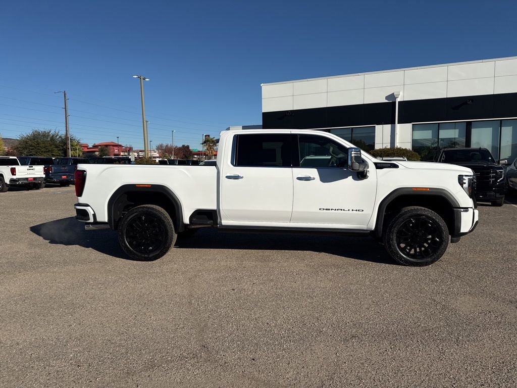 New 2026 GMC Sierra 2500 Denali Ultimate image 4