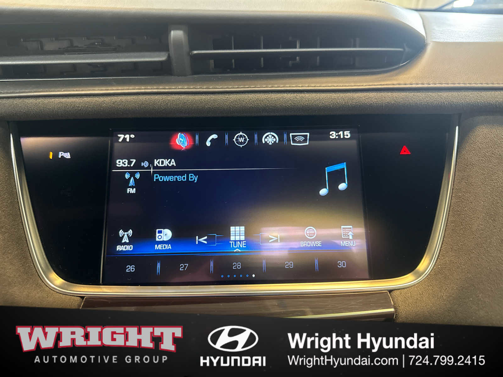 Used 2017 Cadillac XT5 Platinum AWD/4WD image 26