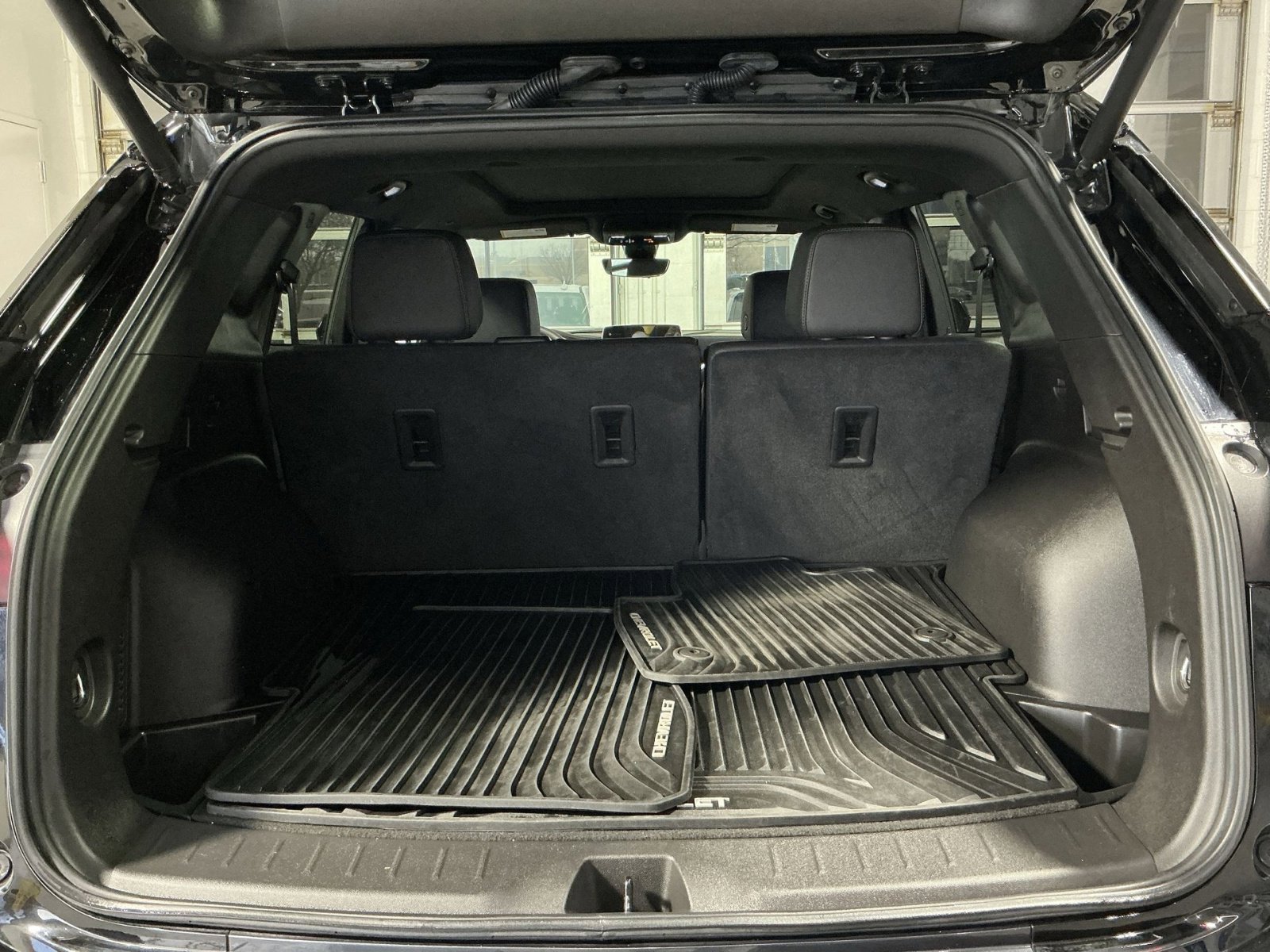 Used 2023 Chevrolet Blazer Premier w/ Driver Confidence II Package image 33