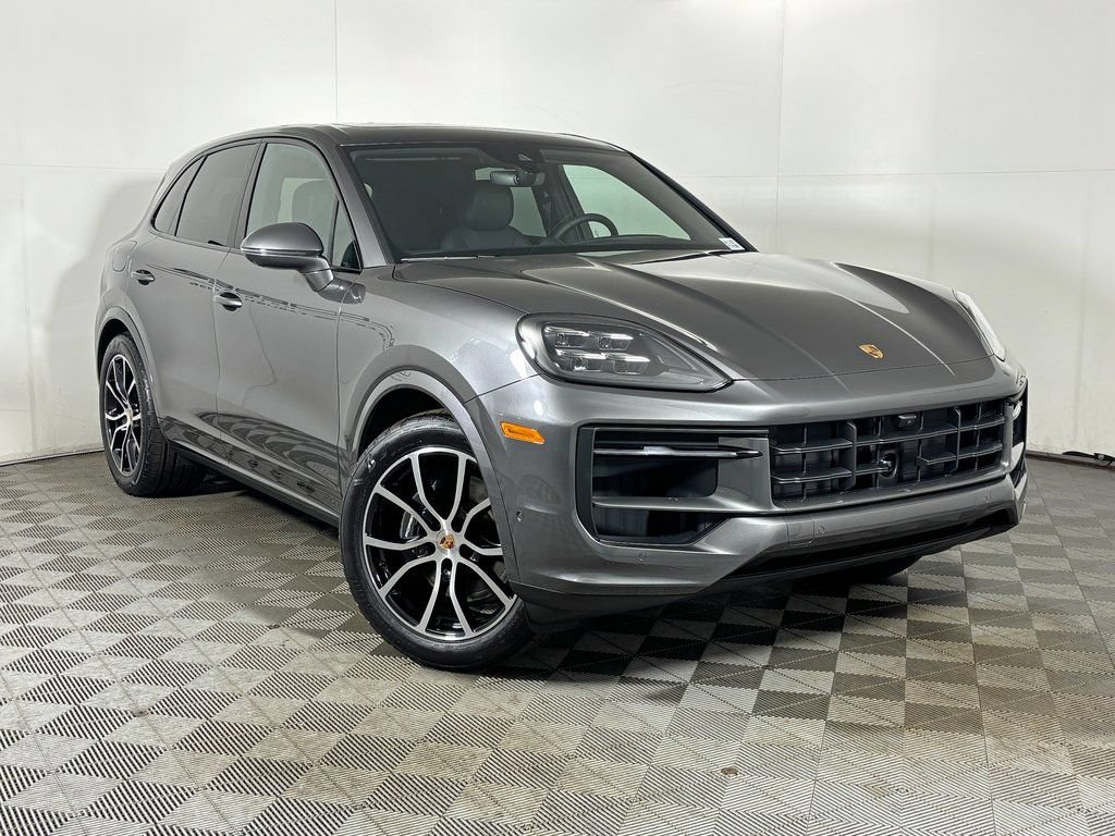 Certified 2026 Porsche Cayenne AWD/4WD image 9