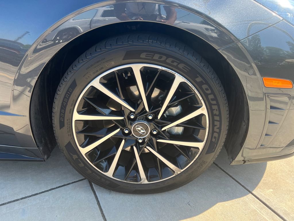 Used 2021 Hyundai Sonata Limited FWD image 5