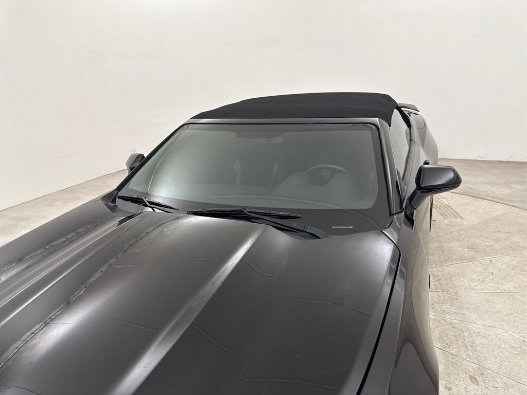 Used 2021 Chevrolet Camaro LT RWD image 13
