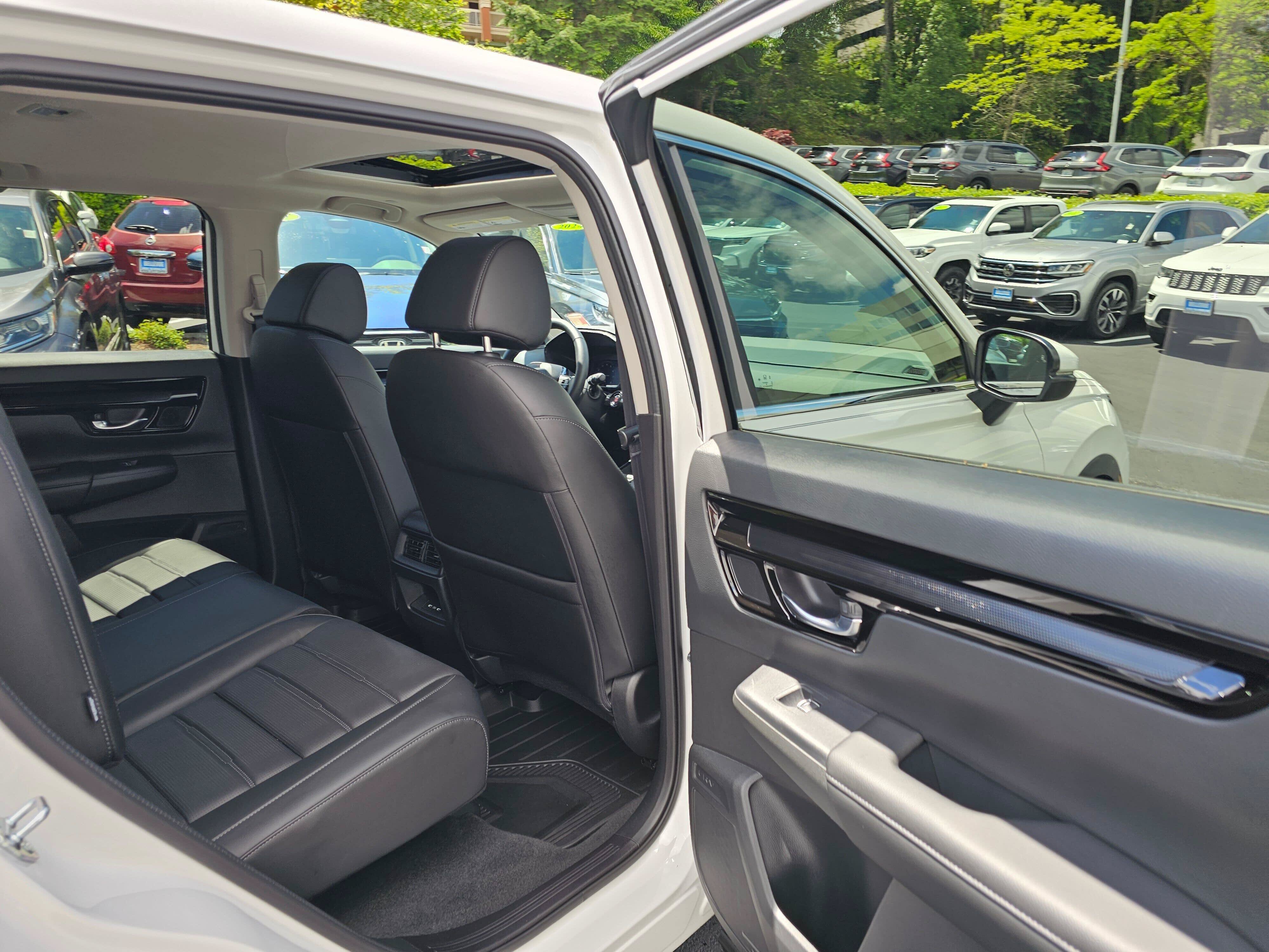 Used 2026 Honda CR-V EX-L image 14