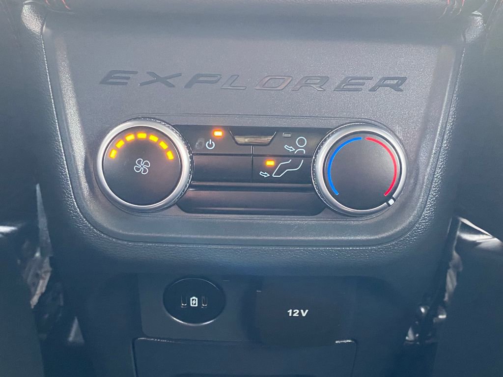 Used 2025 Ford Explorer ST-Line image 20