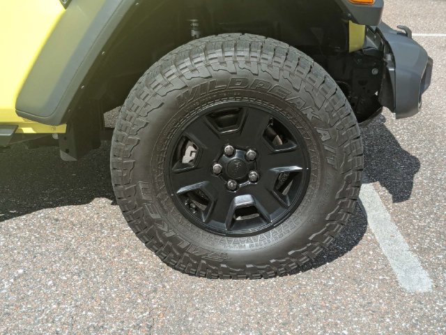 Used 2023 Jeep Gladiator Mojave w/ Trailer Tow Package AWD/4WD image 19