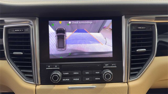 Used 2017 Porsche Macan S image 27