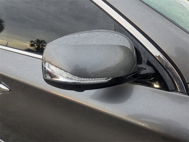 Used 2018 INFINITI QX60 FWD w/ Deluxe Technology Package image 12