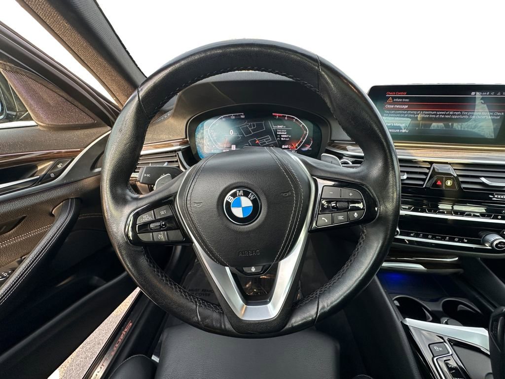 Used 2020 BMW 540i xDrive w/ Premium Package AWD/4WD image 12