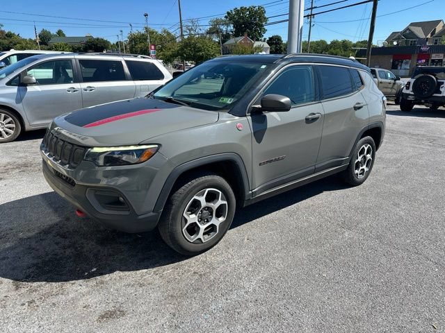 Used 2022 Jeep Compass Trailhawk w/ Trailhawk Elite Group AWD/4WD image 4