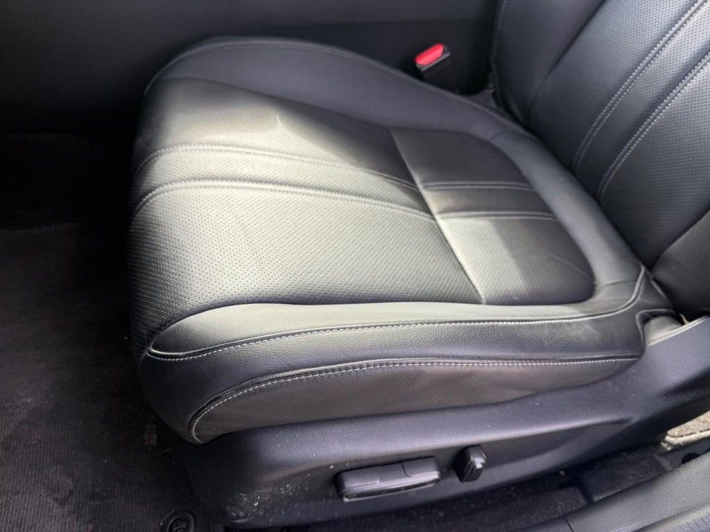 Used 2021 Honda Insight Touring image 27