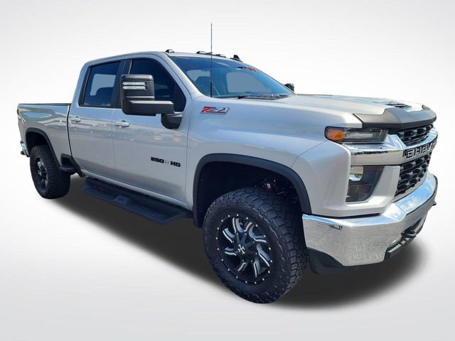 Used 2022 Chevrolet Silverado 2500 LT w/ Convenience Package image 7
