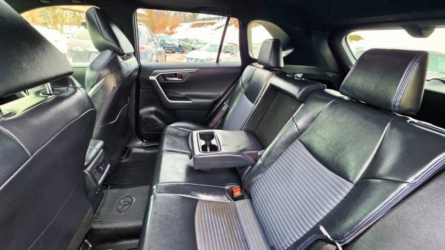 Used 2019 Toyota RAV4 XSE image 27