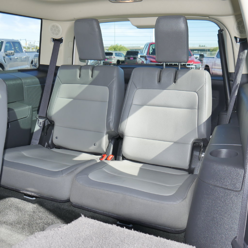Used 2018 Ford Flex Limited w/ Equipment Group 303A AWD/4WD image 22