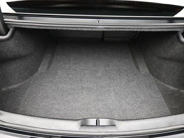 Used 2022 Chrysler 300 Touring L image 29