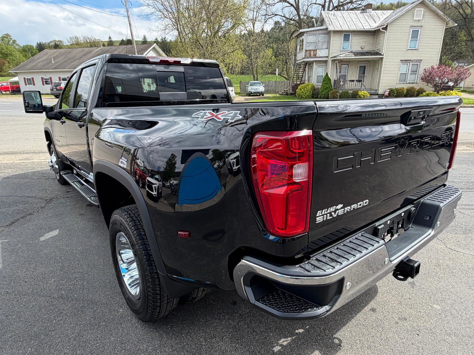 New 2026 Chevrolet Silverado 3500 LT w/ All Star Edition AWD/4WD image 6