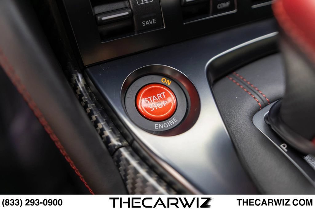 Used 2018 Nissan GT-R NISMO AWD/4WD image 79