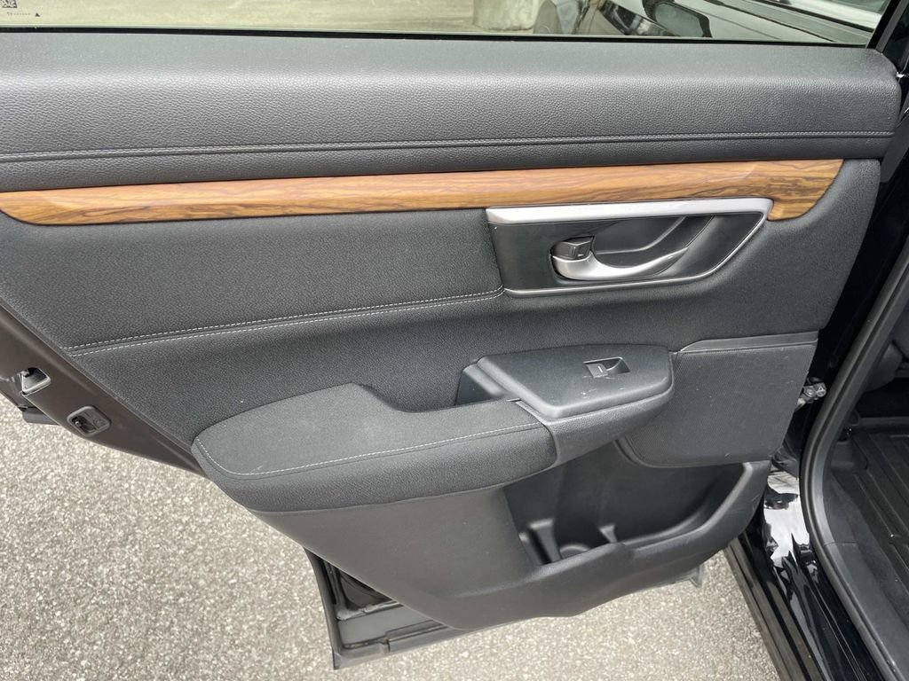 Used 2017 Honda CR-V EX image 12